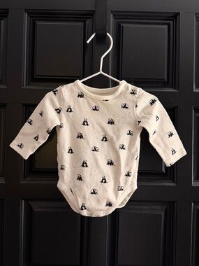 Infant 0-3m Janie & Jack panda onesie